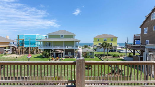 Crystal Beach 2-story, 3-bed 2100 Mills-idx