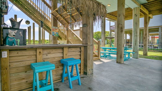 Crystal Beach 2-story, 3-bed 901 Sea Spray Drive-idx
