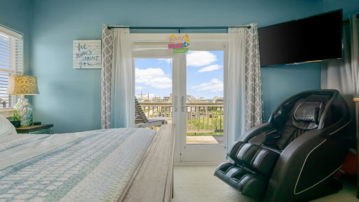 Crystal Beach 2-story, 3-bed 901 Sea Spray Drive-idx