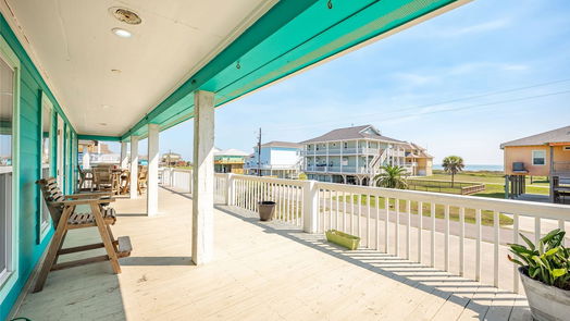 Crystal Beach 2-story, 5-bed 3321 Prides Way-idx