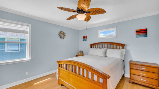 Crystal Beach 2-story, 5-bed 3321 Prides Way-idx