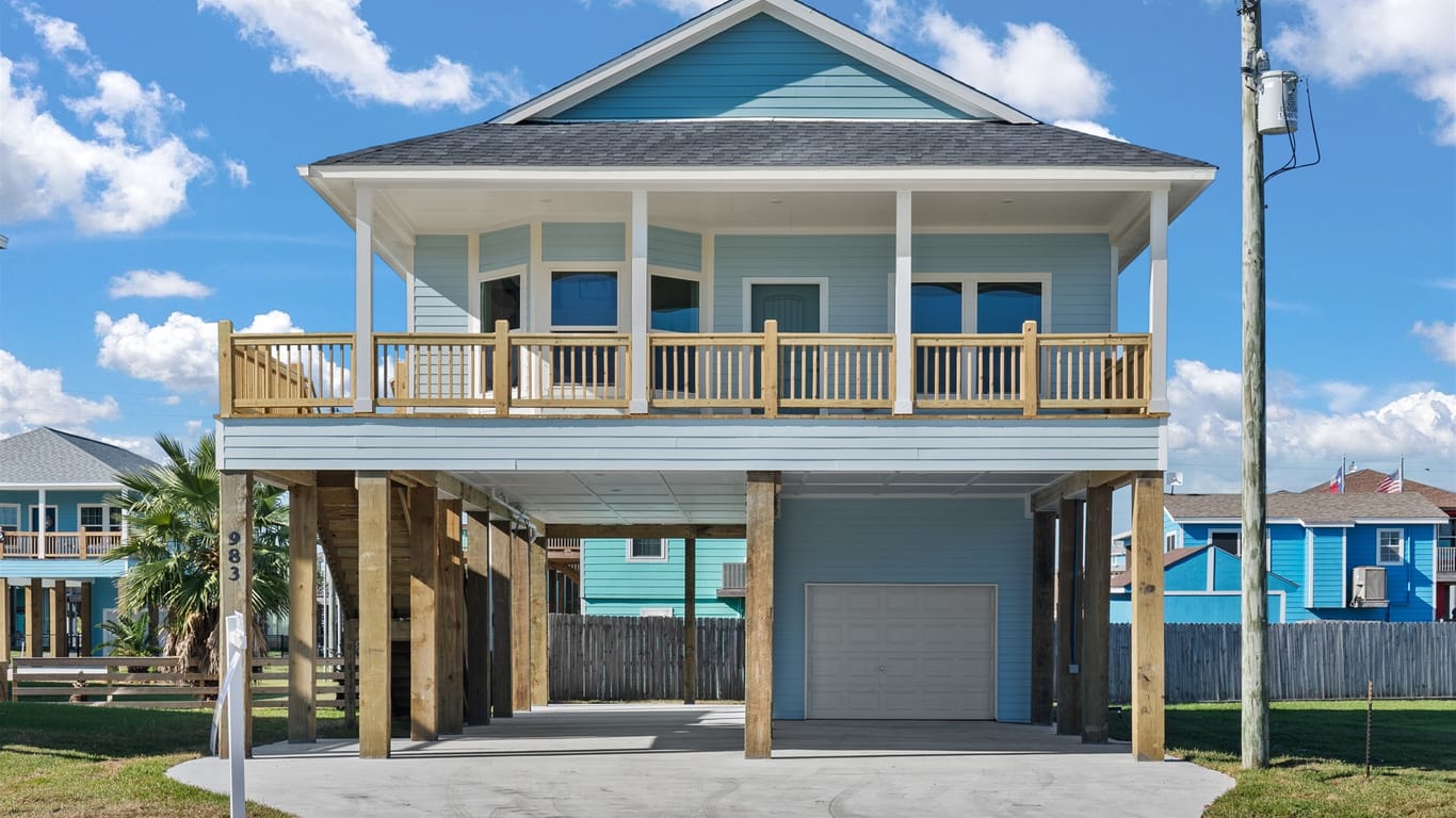 Crystal Beach 1-story, 3-bed 983 S Cove-idx