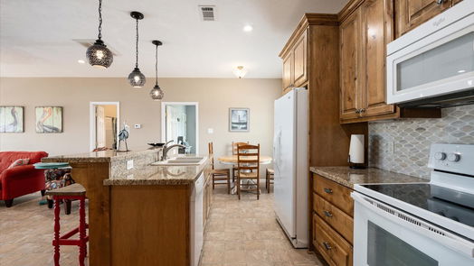 Crystal Beach null-story, 3-bed 923 Seadrift Drive-idx