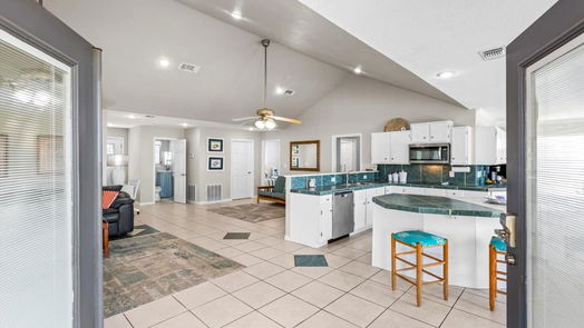Crystal Beach 1-story, 3-bed 970 Gulfview Drive-idx