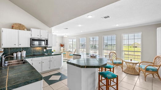 Crystal Beach 1-story, 3-bed 970 Gulfview Drive-idx
