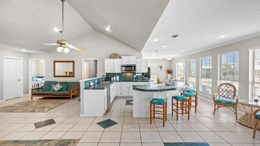 Crystal Beach 1-story, 3-bed 970 Gulfview Drive-idx