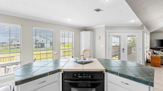 Crystal Beach 1-story, 3-bed 970 Gulfview Drive-idx
