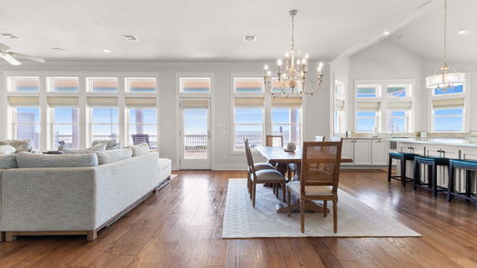 Crystal Beach 1-story, 4-bed 3228 Gulf Castle Drive-idx
