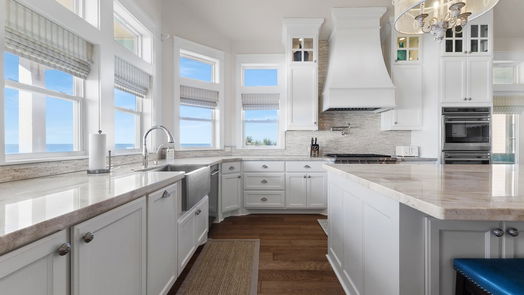 Crystal Beach 1-story, 4-bed 3228 Gulf Castle Drive-idx