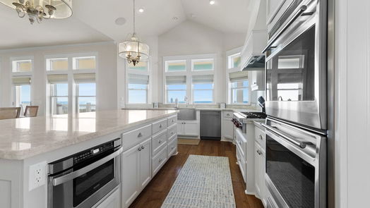 Crystal Beach 1-story, 4-bed 3228 Gulf Castle Drive-idx