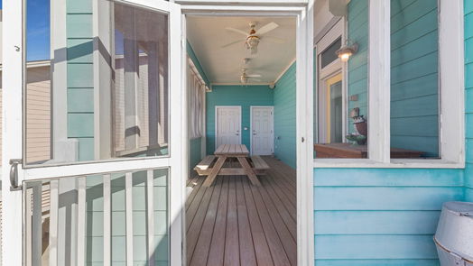 Crystal Beach 1-story, 4-bed 3228 Gulf Castle Drive-idx