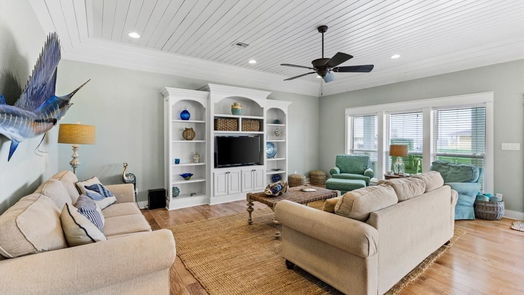 Crystal Beach 2-story, 4-bed 3212 Sea Castle Drive-idx