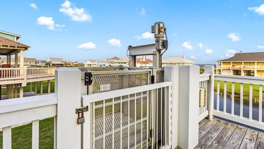 Crystal Beach 2-story, 4-bed 3212 Sea Castle Drive-idx