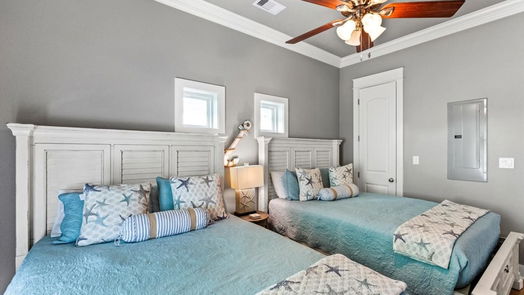 Crystal Beach 2-story, 4-bed 3212 Sea Castle Drive-idx