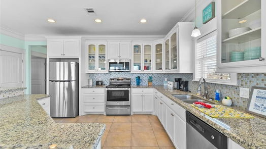 Crystal Beach null-story, 3-bed 917 S Sea Spray Drive-idx