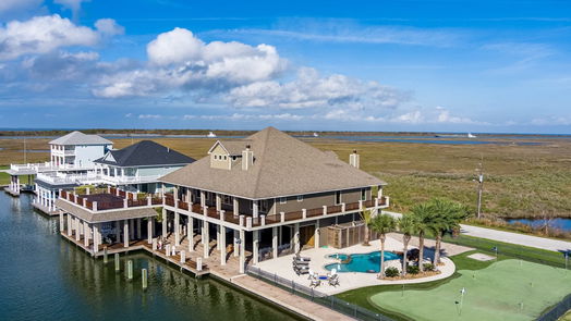 Crystal Beach 2-story, 5-bed 1245 Lagoon Drive-idx