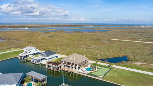 Crystal Beach 2-story, 5-bed 1245 Lagoon Drive-idx