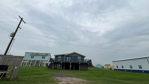 Crystal Beach null-story, 4-bed 989 Alberdie Drive-idx