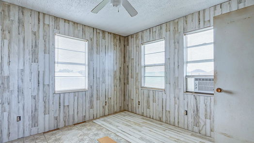 Crystal Beach null-story, 3-bed 956 Surfview Road-idx