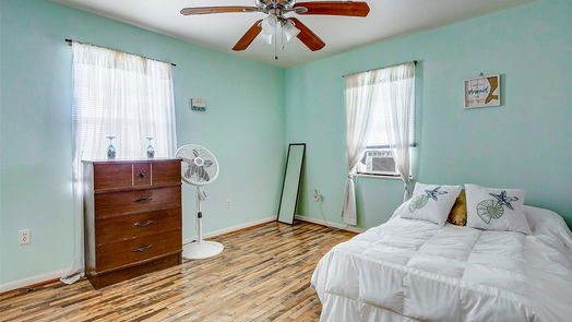 Crystal Beach null-story, 3-bed 956 Surfview Road-idx