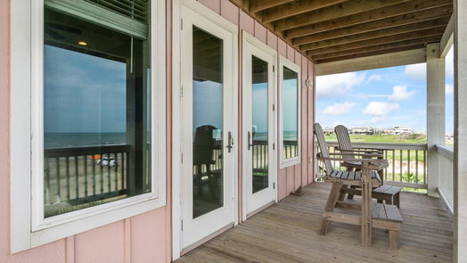 Crystal Beach 2-story, 4-bed 1136 Blue Water Drive-idx