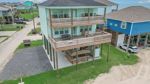 Crystal Beach 3-story, 4-bed 812 S Crystal Beach Road-idx