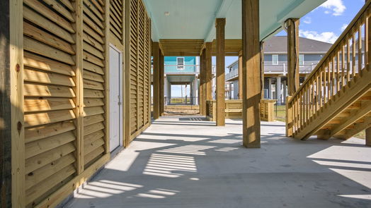 Crystal Beach 2-story, 4-bed lot 34 Martinique-idx