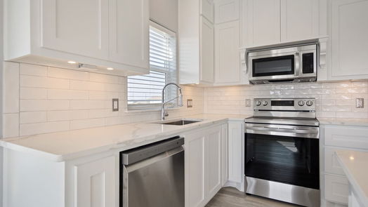 Crystal Beach 2-story, 4-bed lot 34 Martinique-idx
