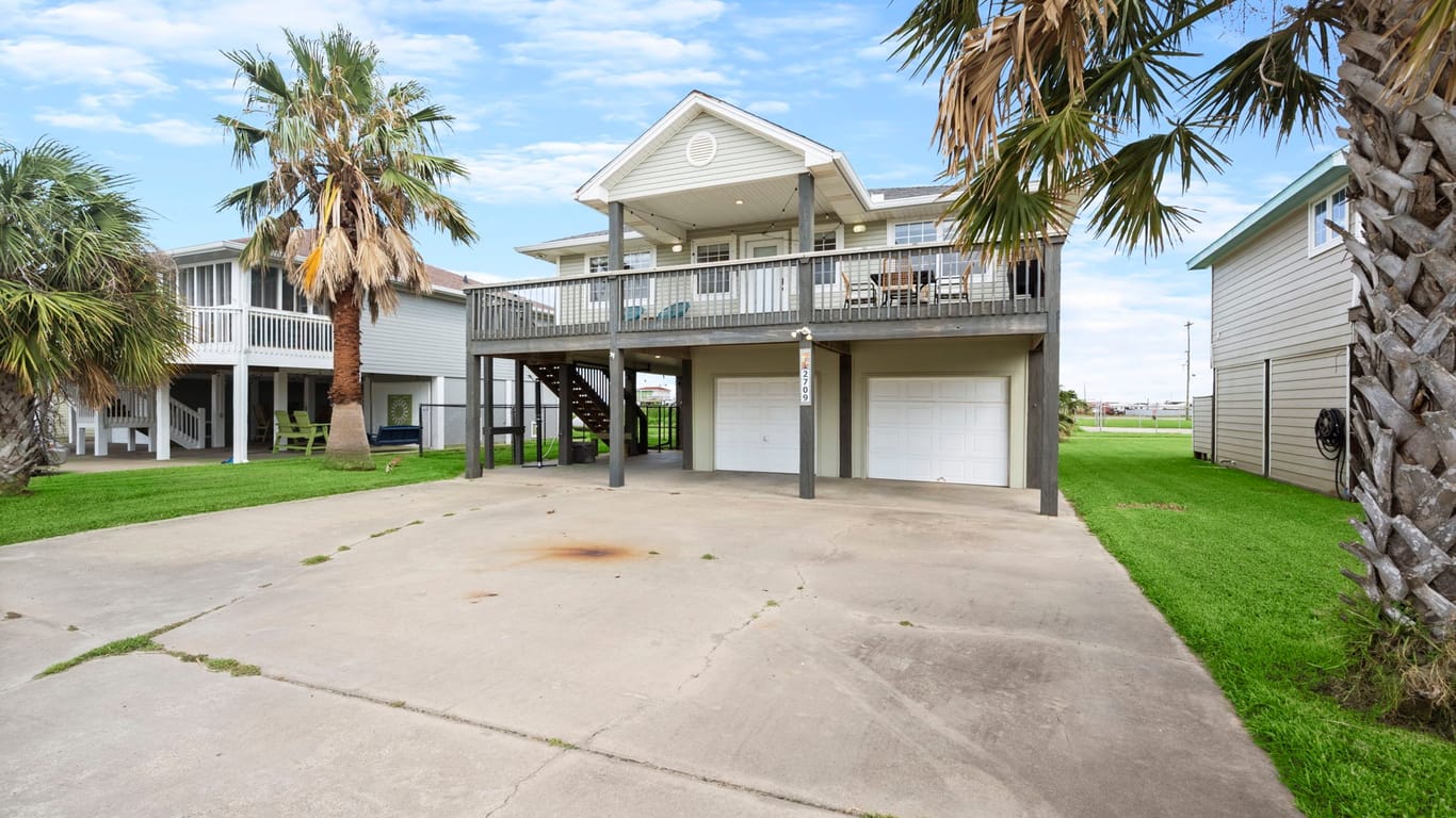 Crystal Beach null-story, 3-bed 2709 Foster Drive-idx