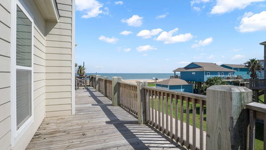 Crystal Beach 2-story, 3-bed 700 Palmetto Drive-idx