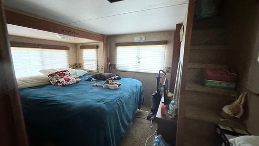 Crystal Beach null-story, null-bed 943 E Verdia Drive E-idx