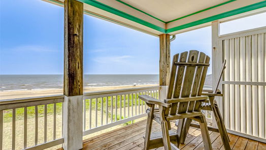 Crystal Beach 2-story, 3-bed 2432 Sand Drift Lane-idx