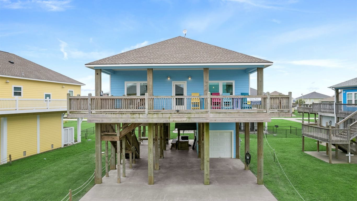 Crystal Beach 1-story, 3-bed 983 1/2 S Redfish Street-idx