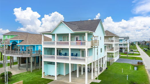 Crystal Beach 2-story, 4-bed 819 Eastview-idx