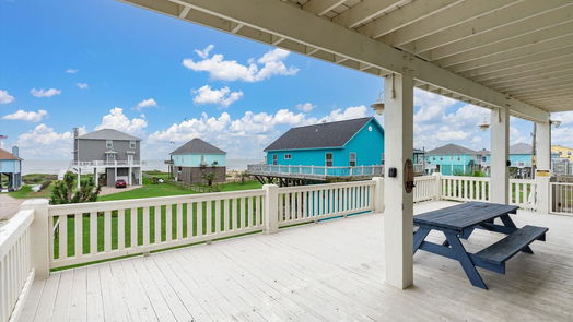 Crystal Beach 2-story, 4-bed 859 Brint Drive-idx