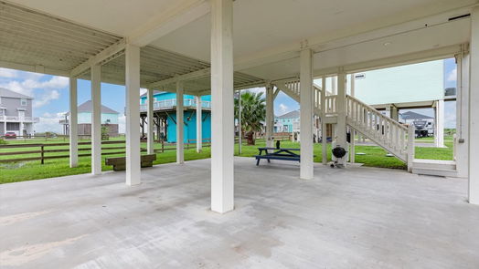 Crystal Beach 2-story, 4-bed 859 Brint Drive-idx