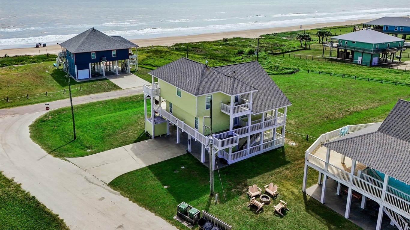 Crystal Beach 2-story, 4-bed 961 Hamilton Drive-idx