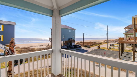 Crystal Beach 2-story, 3-bed 1325 Emerald Drive-idx