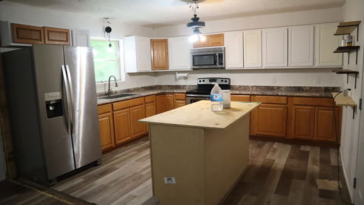 Sour Lake null-story, 3-bed 1680 S Ann Street-idx