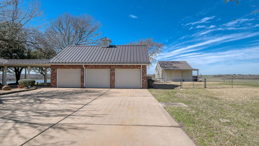 Anderson 2-story, 3-bed 1818 County Road 253-idx