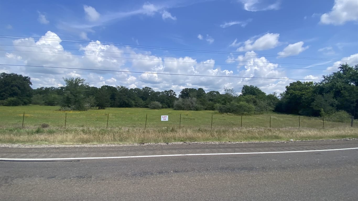 Bedias null-story, null-bed 15 Acres Lot 9, Hwy 30-idx