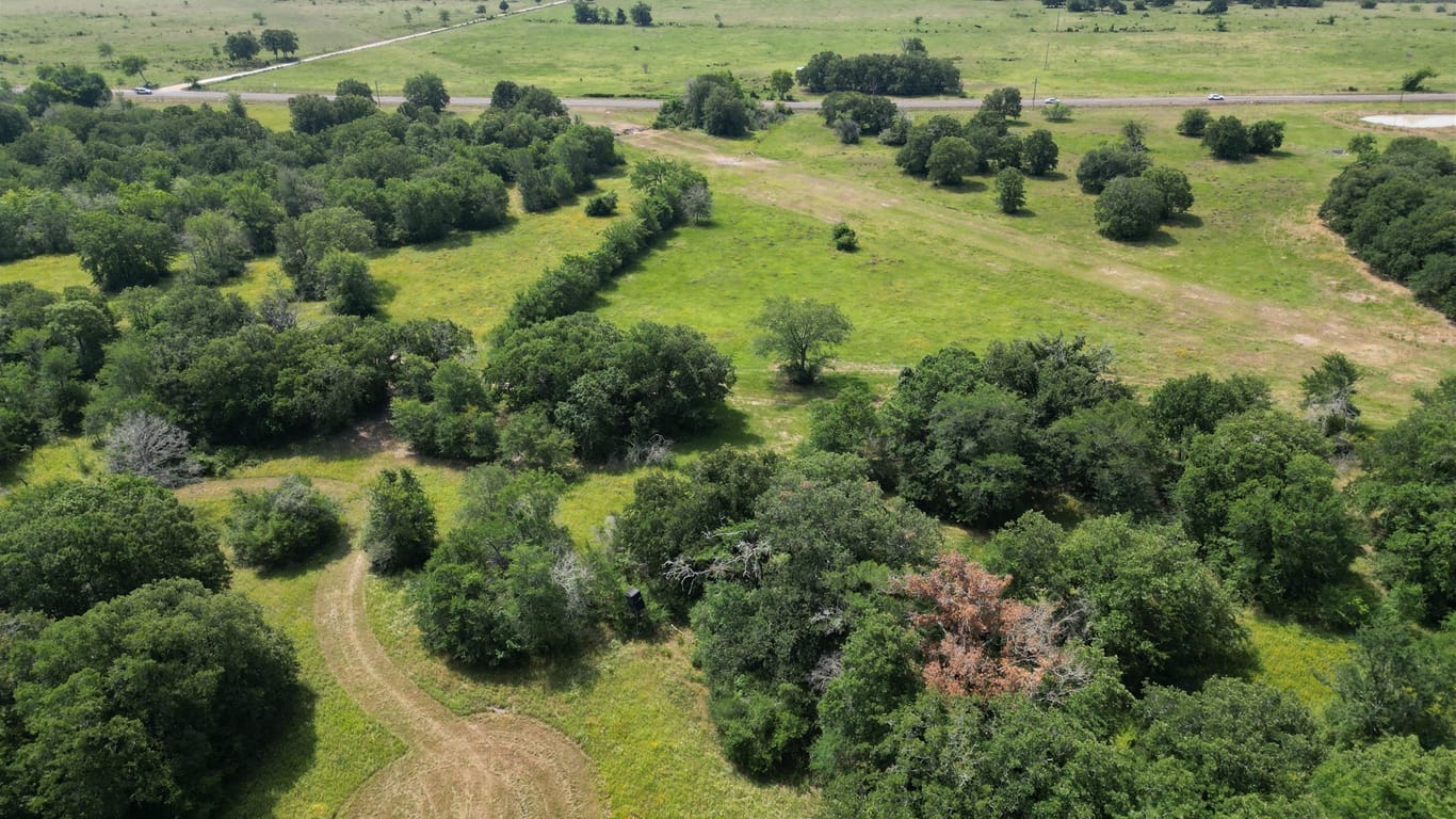 Bedias null-story, null-bed 15 Acres Lot 8, Hwy 30-idx