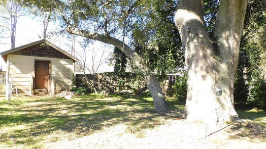 Brenham null-story, 3-bed 2408 Gun And Rod Road-idx