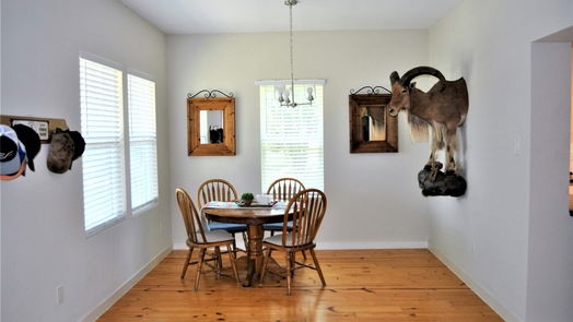 Brenham null-story, 3-bed 913 Independence Street-idx