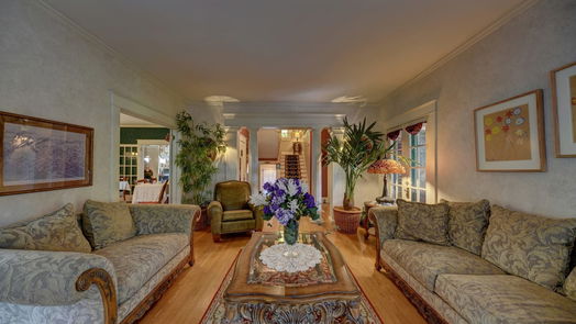 Brenham 2-story, 10-bed 1804 S Park Street-idx