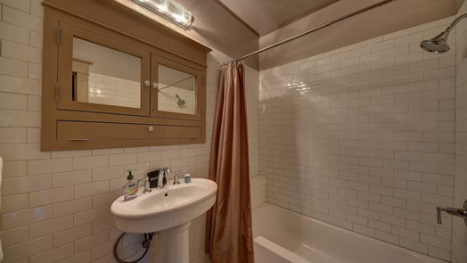 Brenham 2-story, 10-bed 1804 S Park Street-idx