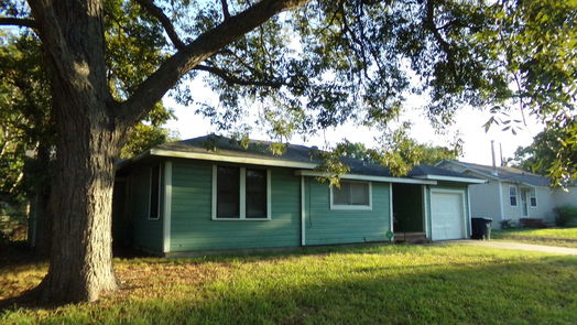 Brenham 1-story, 3-bed 405 W Lubbock Street-idx