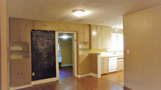 Brenham 1-story, 3-bed 405 W Lubbock Street-idx