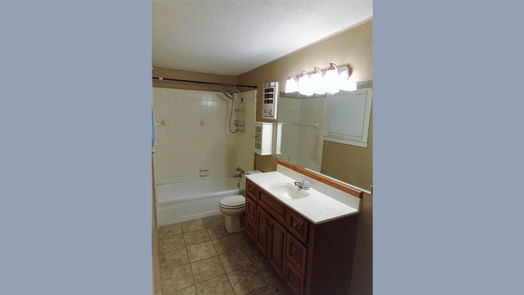 Brenham 1-story, 3-bed 405 W Lubbock Street-idx