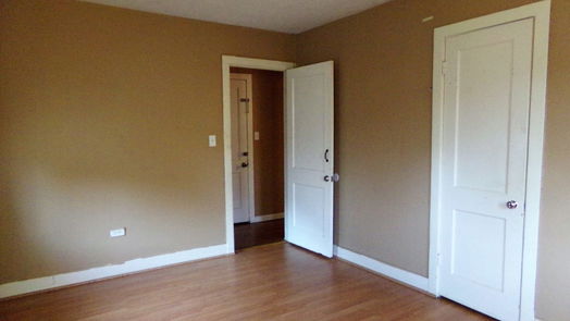 Brenham 1-story, 3-bed 405 W Lubbock Street-idx